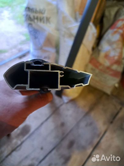 Универсальный багажник на реилинги