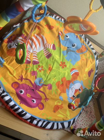 Развивающий коврик