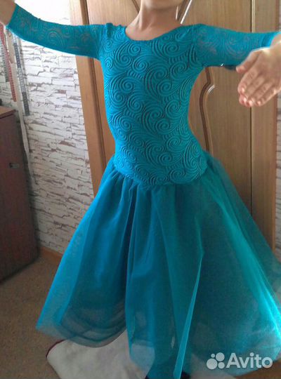 Пошив и ремонт женской одежды