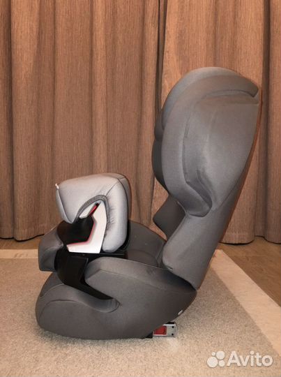 Автокресло Cybex Juno 2-Fix Isofix