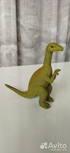Фигурки динозавров юрского периода игрушки