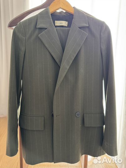 Костюм женский mango