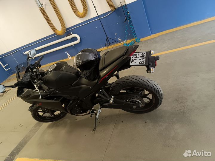 Продам yamaha r3