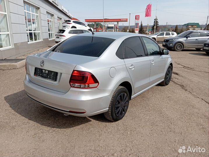 Volkswagen Polo 1.6 AT, 2016, 141 302 км