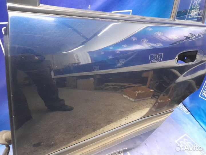 Дверь задняя левая Toyota Land Cruiser UZJ100