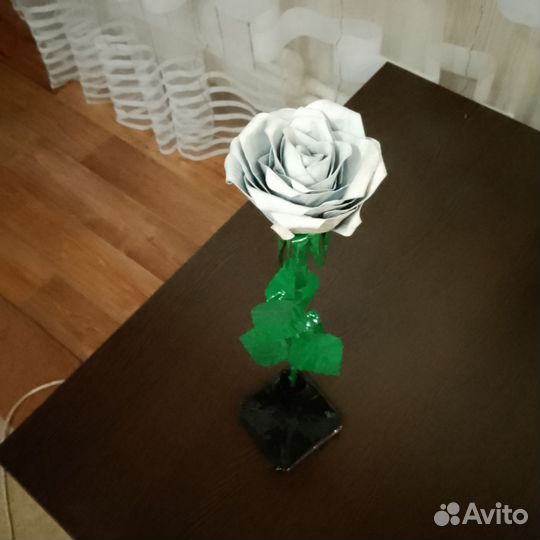 Розы кованые