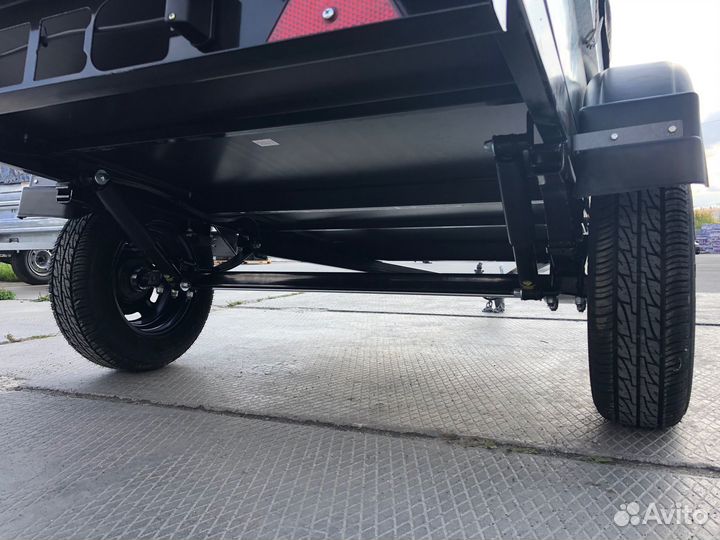 Легковой прицеп 