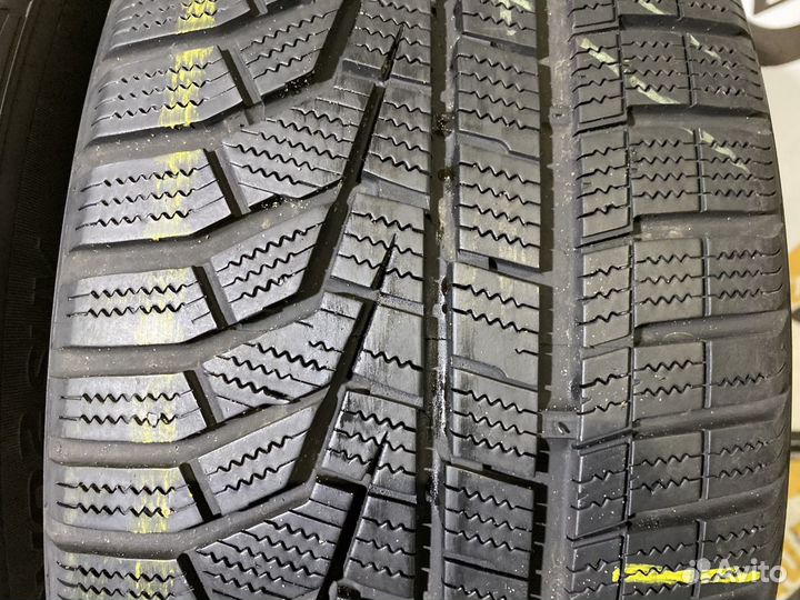 Hankook Winter I'Cept Evo2 W320 235/55 R19
