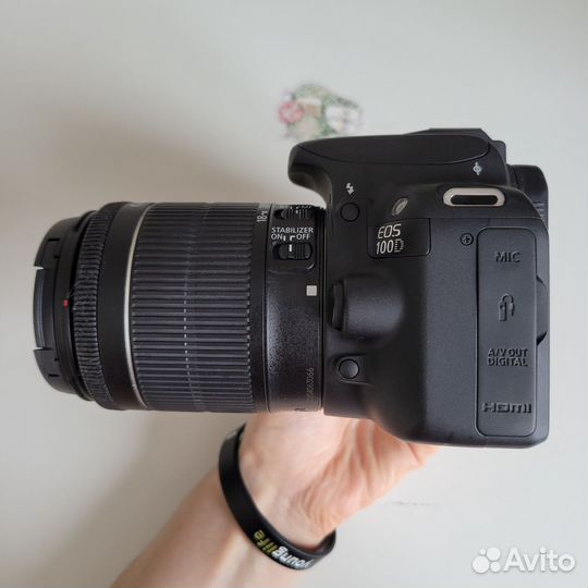 Зеркальный фотоаппарат Canon 100d Новый Комплект