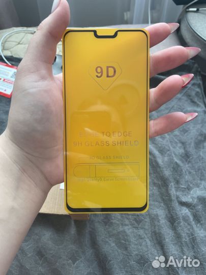Стекла на Honor 8x/9x Lite