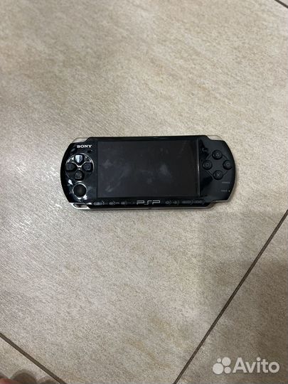 Sony psp e 1008