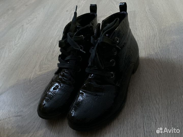 Школьные ботинки Зебра