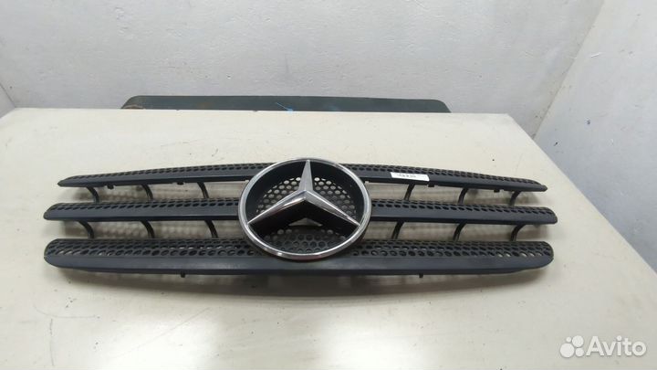 Решетка радиатора Mercedes ML W163, 2004