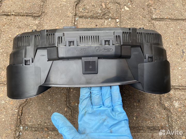 Панель приборов Ford Focus 3