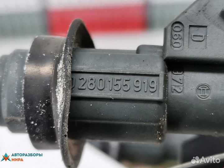 Форсунка Volkswagen Polo 3 2000 030906031J