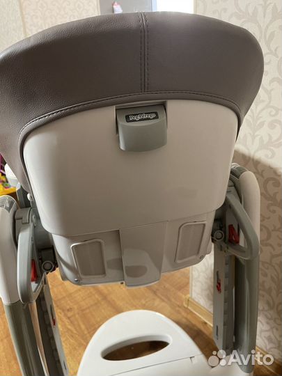Стульчик для кормления Peg Perego Tatamia Follow M