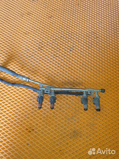 Рейка топливная (рампа) ваз (LADA) Granta