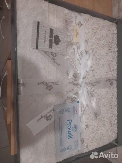 Потрясающе красивая скатерть Турция