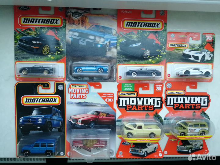 Hot Wheels / Matchbox / Moving Parts