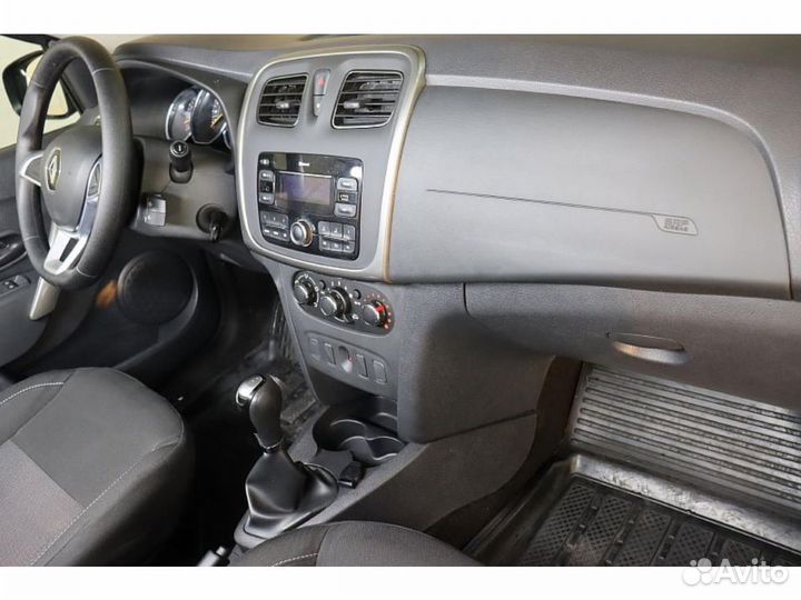 Renault Logan Stepway 1.6 AT, 2019, 81 429 км
