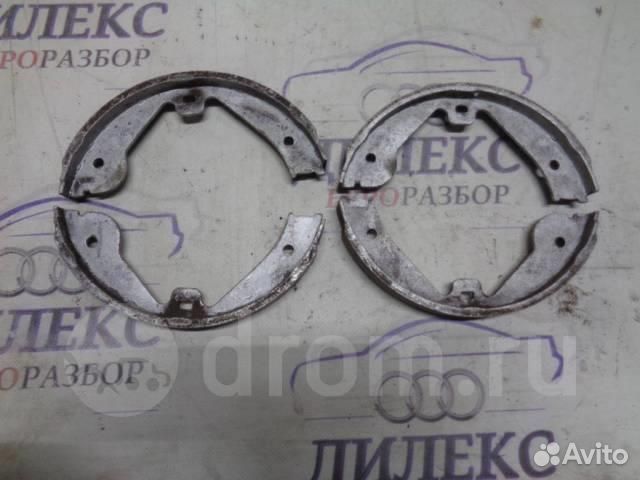 Колодки ручного тормоза к-кт VW Touareg 2002-2010