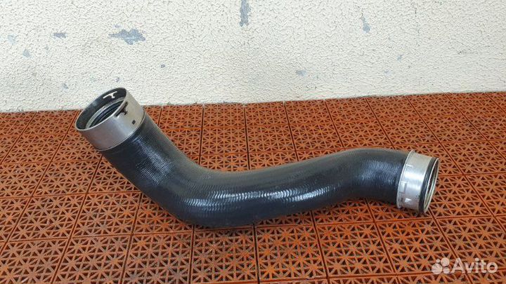 Патрубок интеркулера Mercedes-Benz Cls-Class W218