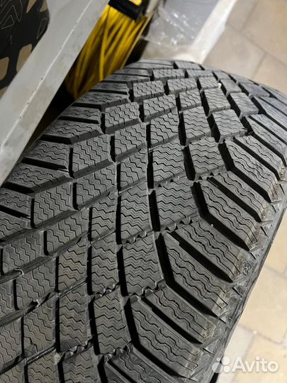 Continental VikingContact 7 SSR 225/50 R18