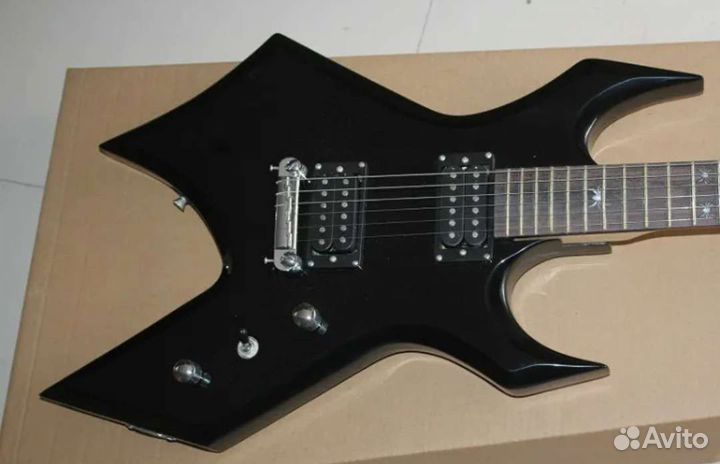 Электрогитара