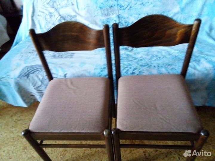 Деревянные стулья с мягким сиденьем, СССР