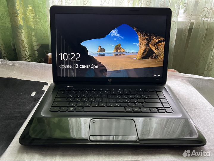 Ноутбук Hewlett-Packard HP 2000 Notebook PC