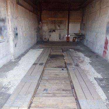 Гараж, > 30 м²