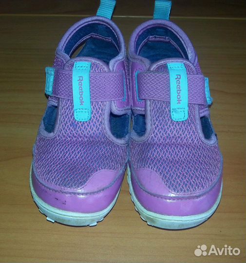 Сандали для девочки Reebok, размер 25,5