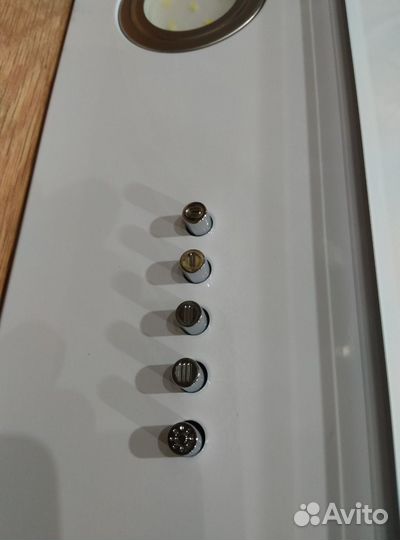 Вытяжка для кухни 60 см