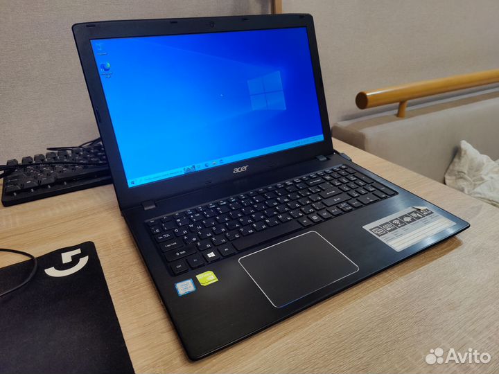 Ноутбук Acer Aspire E5-576 i5 7200U