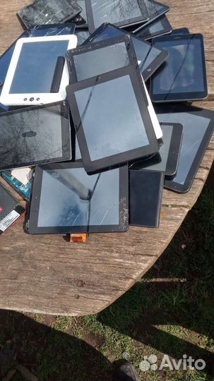Планшеты бу на запчасти