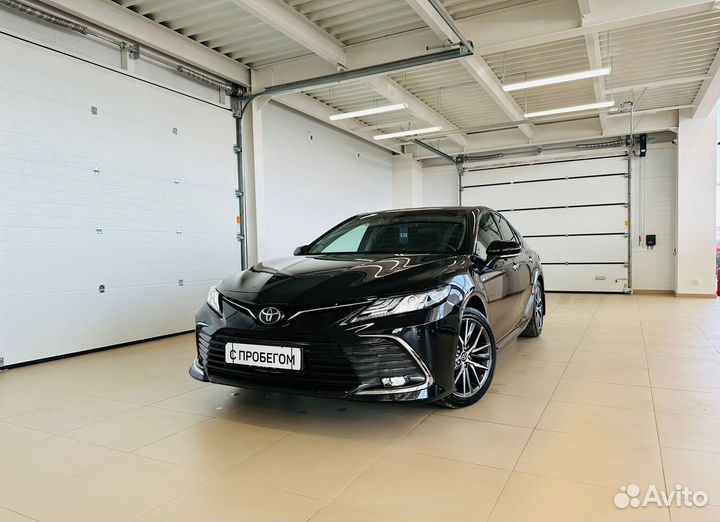 Toyota Camry 2.5 AT, 2023, 10 000 км