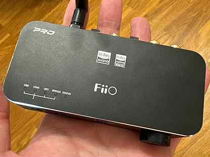 Bluetooth ресивер/трансмиттер FiiO BTA30 pro