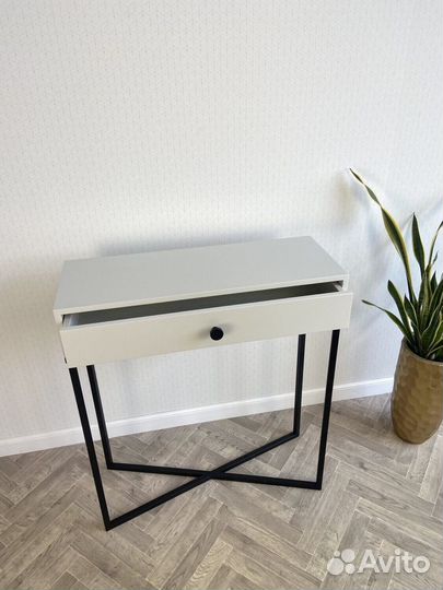 Консоль 80*30