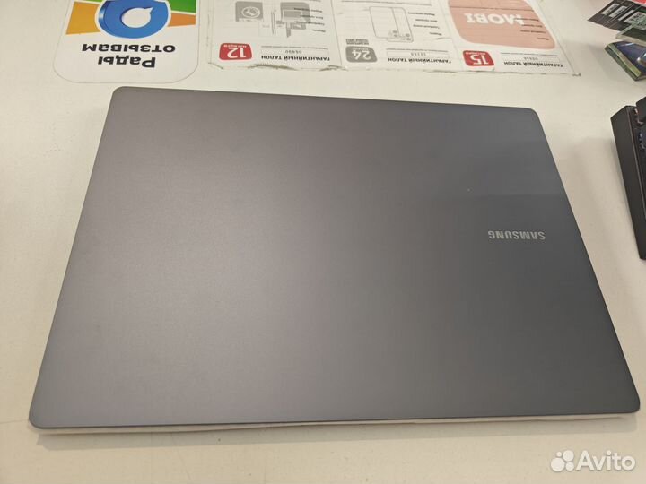 Samsung Galaxy Book 4 Pro 14