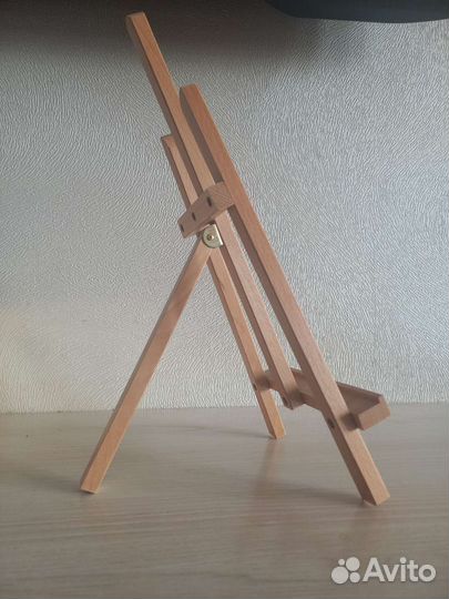 Мольберт настольный