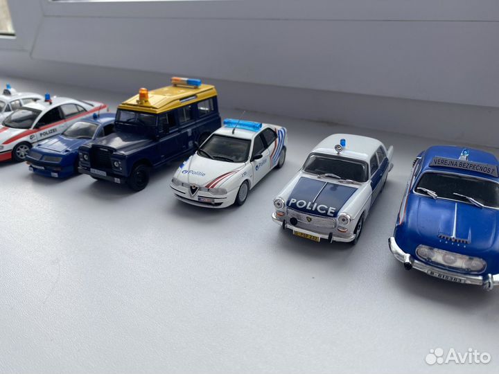Полицейские машины мира
