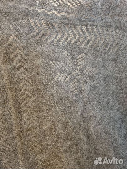 Пуховый платок шаль