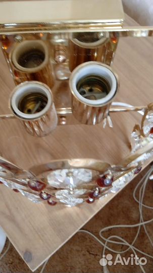 Светильники настенные