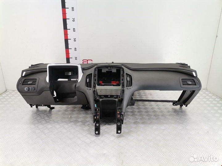 Торпедо (панель передняя) для Chevrolet Volt 1