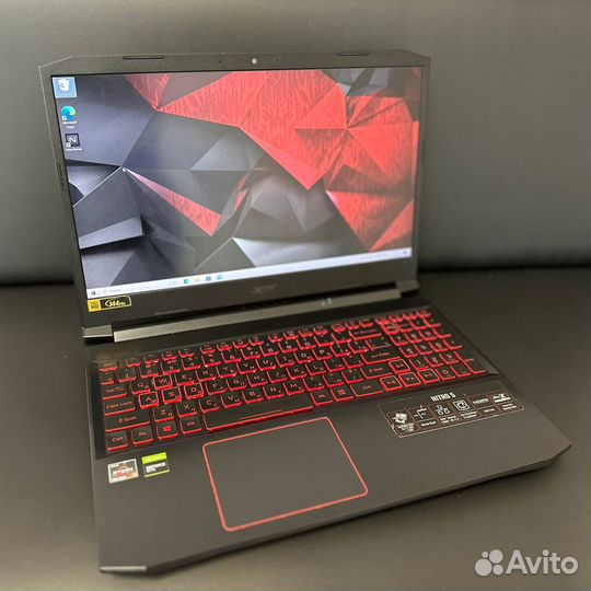 Acer Nitro 5 Ryzen 5/ GTX1650Ti/ 16GB/ 512SSD/ 144