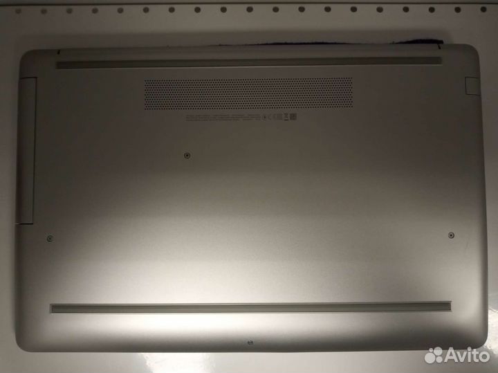 Новый ноутбук HP 17-by2052ur 17.3