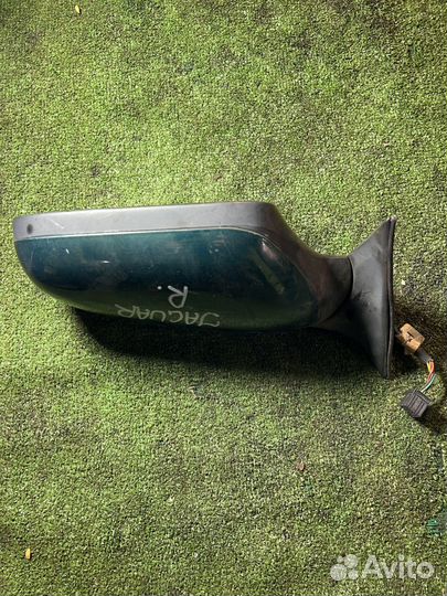 Правое боковое зеркало Jaguar XJ