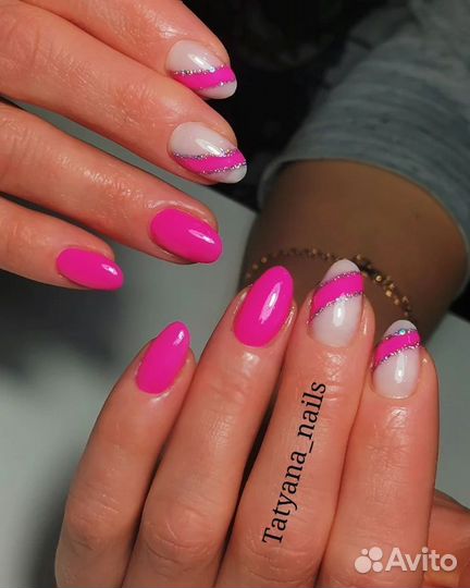 Маникюр с покрытием гель-лаком
