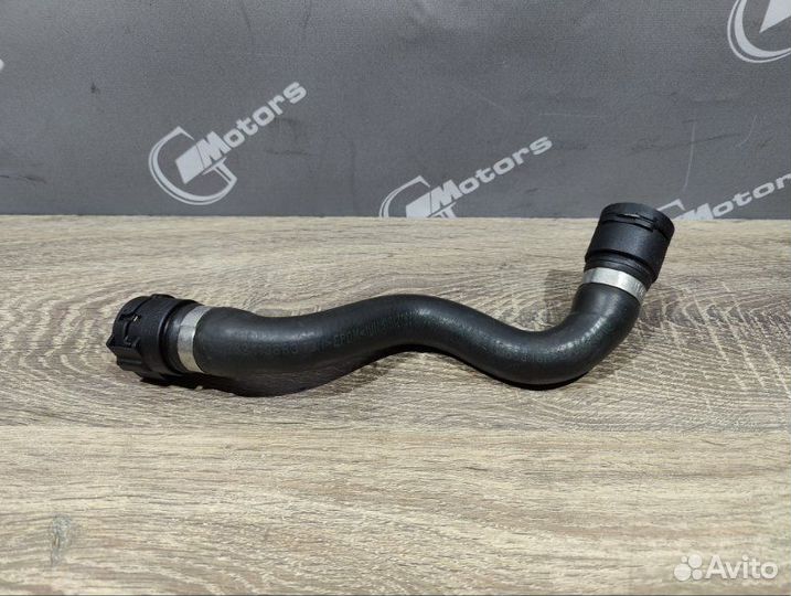 Шланг нагр. элемент-возвр. трубопр. двиг. Bmw 530I