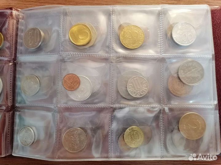 Альбом с монетами